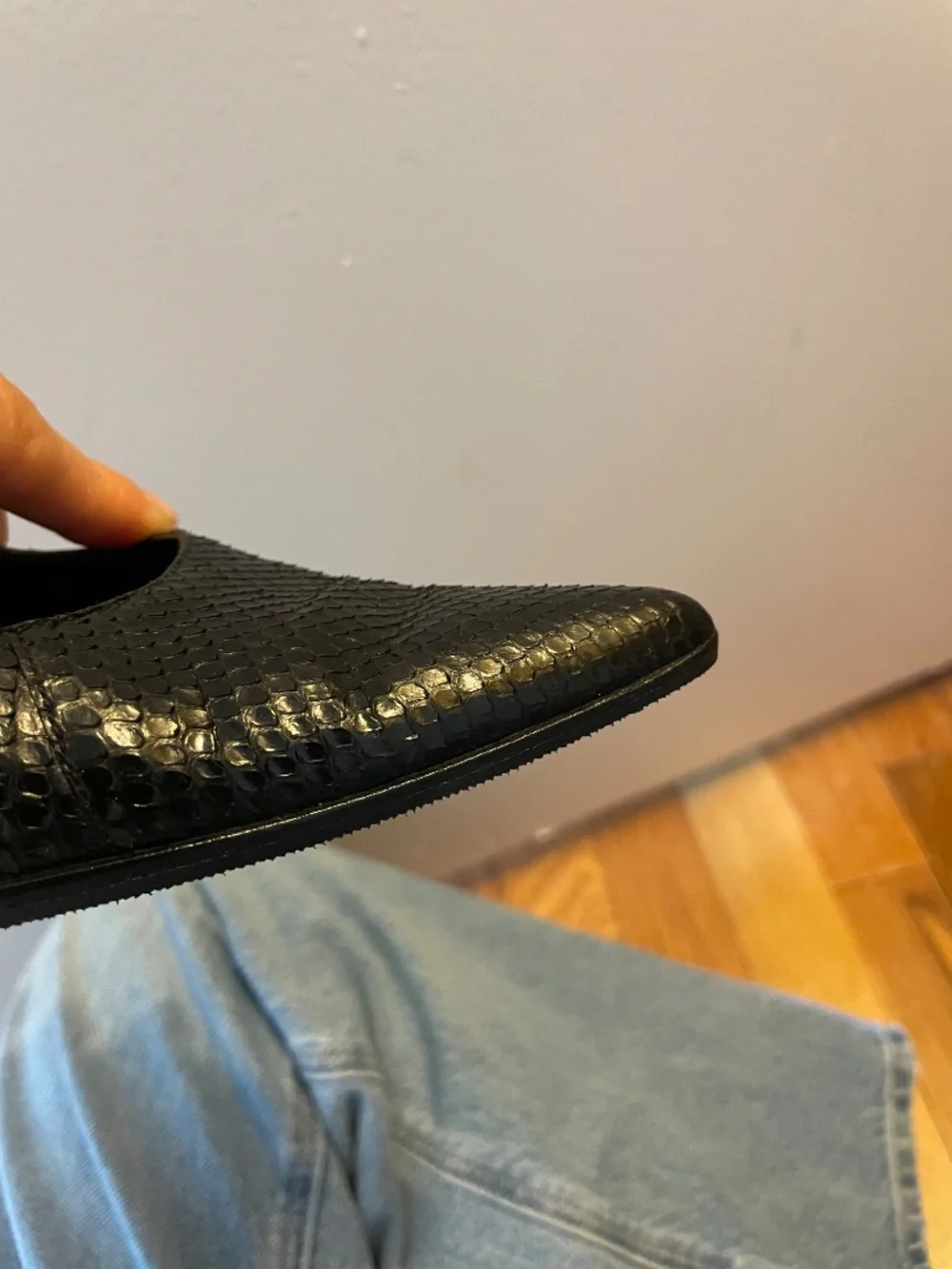 Genuine Snakeskin Authentic Gucci Pumps size 7.5 - Picture 4 of 5